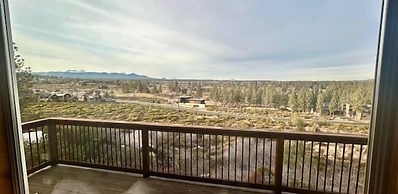 Seven Peaks 3 Bedroom Home