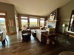 Seven Peaks 3 Bedroom Home