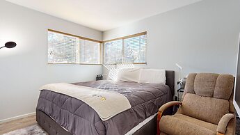 Sierra Manors #61 2 Bedroom Condo