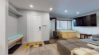 Sierra Manors #61 2 Bedroom Condo