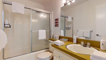 Sierra Manors #61 2 Bedroom Condo