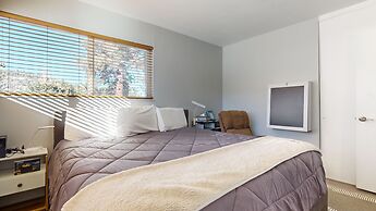 Sierra Manors #61 2 Bedroom Condo