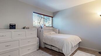 Sierra Manors #61 2 Bedroom Condo