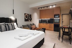 Lovely Brand New Studio byVictoria Metro