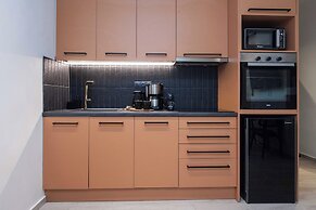 Lovely Brand New Studio byVictoria Metro