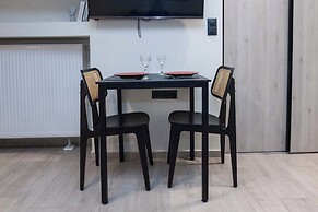 Lovely Brand New Studio byVictoria Metro