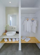 Thoè Oia Suites