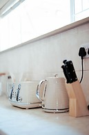 Luxurious Urban Oasis - 2276