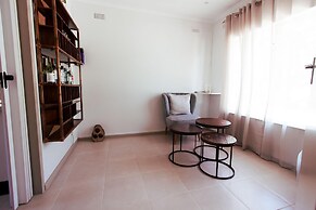 Luxurious Urban Oasis - 2276