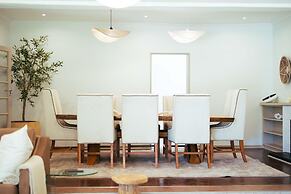 Luxurious Urban Oasis - 2276