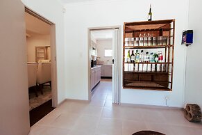 Luxurious Urban Oasis - 2276