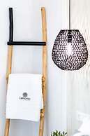 Lemonia Suites With Outdoor BBQ Area