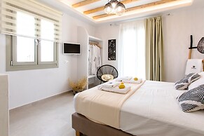 Lemonia Suites With Outdoor BBQ Area