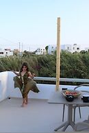 Lemonia Suites With Outdoor BBQ Area