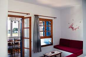 Moonlight Kastraki Beach House