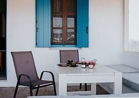 Moonlight Kastraki Beach House