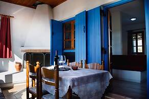 Moonlight Kastraki Beach House