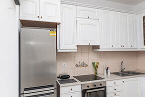 Manouk s - Two Bedroom Apartment