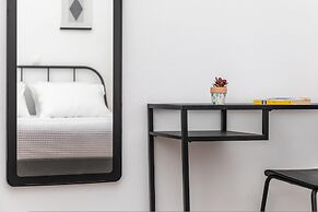 Manouk s - Two Bedroom Apartment