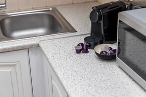 Manouk s - Two Bedroom Apartment