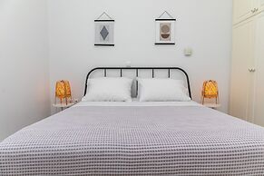 Manouk s - Two Bedroom Apartment