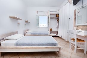 Harama Hotel Schinousa