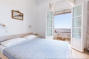 Harama Hotel Schinousa