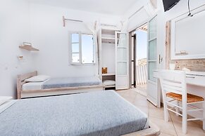 Harama Hotel Schinousa