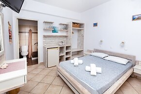 Harama Hotel Schinousa