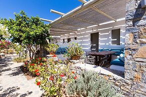 Harama Hotel Schinousa