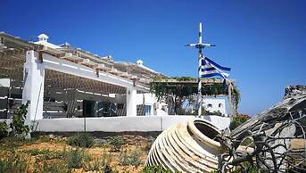 Harama Hotel Schinousa