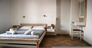 Harama Hotel Schinousa