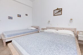 Harama Hotel Schinousa