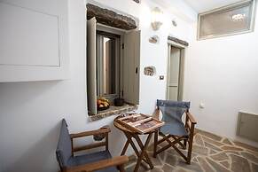 Marina s Traditional Stone House