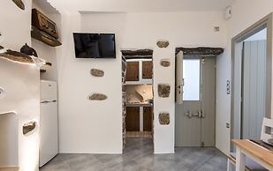 Marina s Traditional Stone House