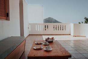 Tsikalario Holiday House