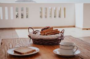 Tsikalario Holiday House