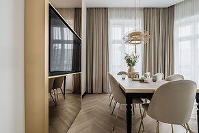 Millou LoftAffair Collection