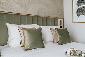 Millou LoftAffair Collection