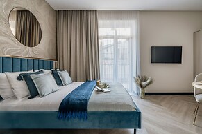 Millou LoftAffair Collection