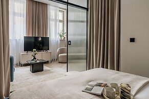 Millou LoftAffair Collection