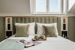 Millou LoftAffair Collection