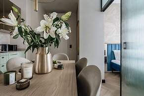 Millou LoftAffair Collection