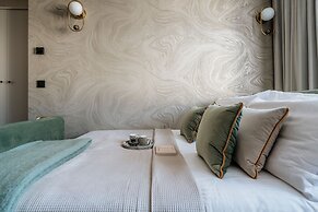 Millou LoftAffair Collection