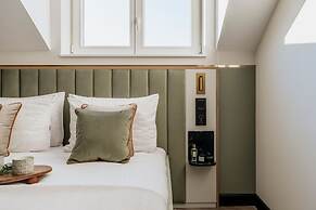 Millou LoftAffair Collection