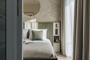 Millou LoftAffair Collection