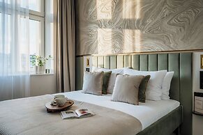 Millou LoftAffair Collection