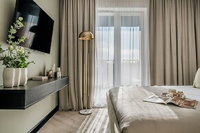 Millou LoftAffair Collection