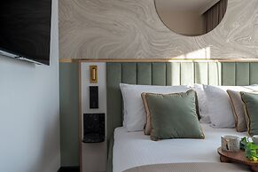 Millou LoftAffair Collection