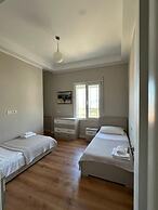 Nuna Hotel & Apartments